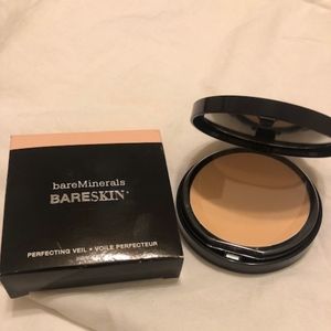 BareSkin Perfecting Veil